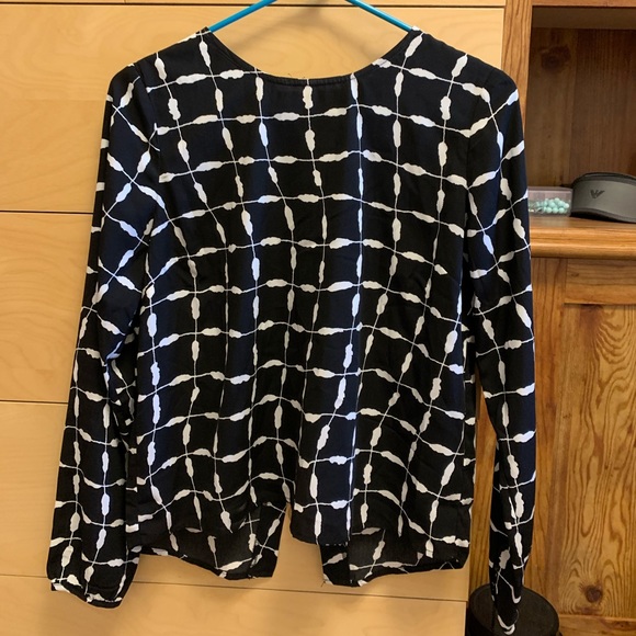 Zebra print fly back blouse - Picture 1 of 2